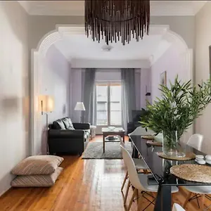 https://omilos-maltezos-19.hotels-of-thessaloniki.com