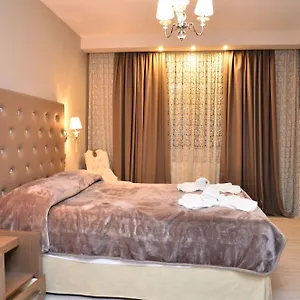 3* Hotel Konaki
