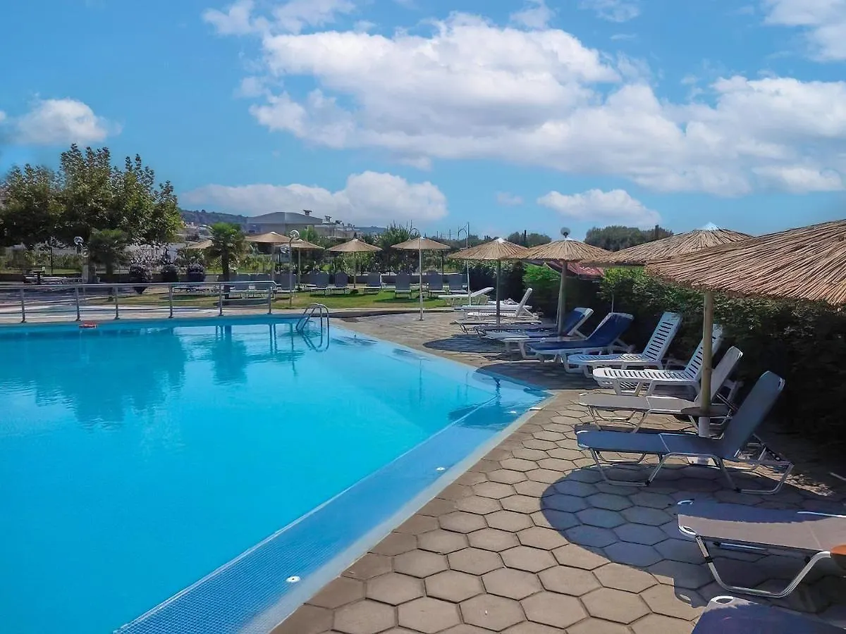 Skion Palace Beach Hotel-Bungalows & Boutique Hotel Nea Skioni 4*,